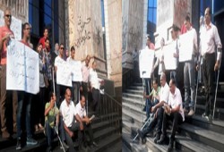 وقفة احتجاجية لصحفيي "الأهرام" المفصولين