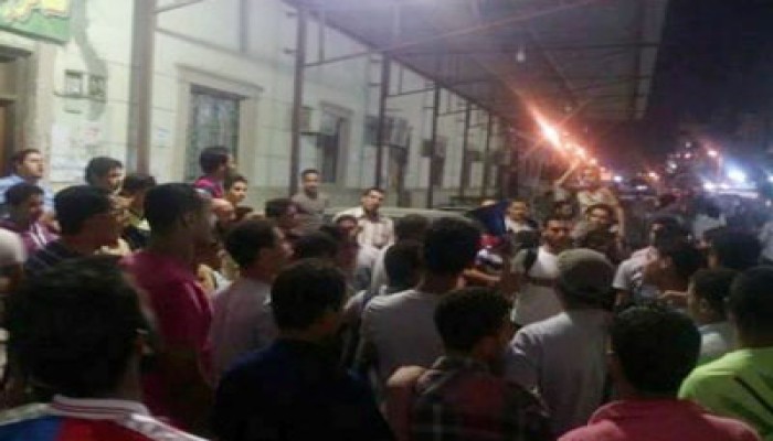 أحرار حلوان ينددون بخراب الانقلاب الفاشي في مسيرة ليلية