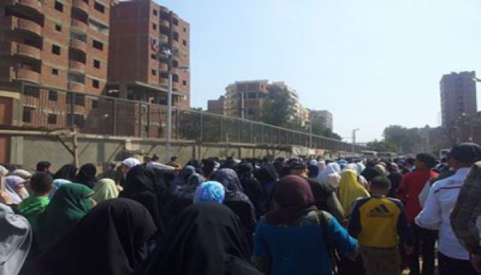 بالصور..عزبة النخل تطالب بعودة الشرعية صباح العيد