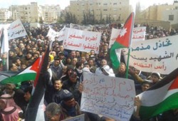 عسكريون أردنيون يدعون لتجميد معاهدة السلام مع الصهاينة