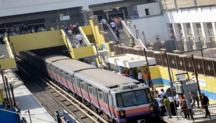 مؤامرة لرفع أسعار تذاكر المترو.. الانقلاب يسحق الفقراء