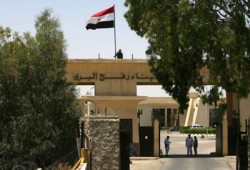 الانقلاب يستقبل 510 صهاينة ويغلق رفح في وجه الأشقاء