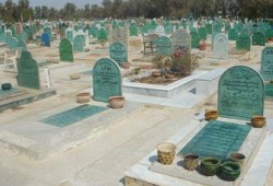 2 مليون مصري يسكنون المقابر