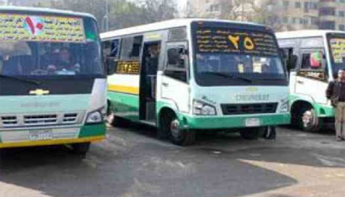 عاملو النقل البري والبحري بالإسكندرية يضربون لليوم الثالث