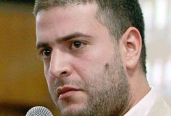 نجل الرئيس مرسي: مصر ستنتج الدواء والسلاح والغذاء يومًا