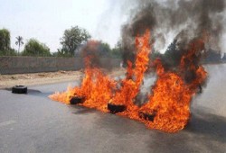 قطع طريق بنها- منيا القمح احتجاجًا على رفع الأسعار