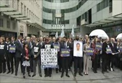 مطالبة السلطات الكندية بالضغط لإطلاق سراح صحفيي "الجزيرة"