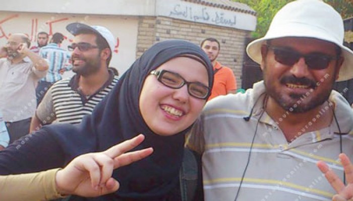 والد الشهيدة هالة أبو شعيشع يشيد بثبات الثوار وصمودهم