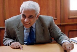 مذيع يعلق على تكليف بدراوي بتطوير التعليم: نعيش  زمن الكفتة