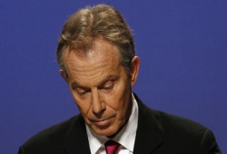 الجارديان: "بلير" لديه مصالح مع الإمارات ضد الإخوان المسلمين