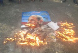 "الوول ستريت" تبرئ الإخوان وتتهم "السيسي" في أعمال العنف