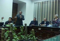 أحد المشاركين بنقابة الأطباء: السيسي "مش فاضي للصحة وبيلعب عجل"