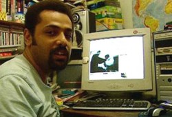 وائل عباس يصف لقاء عبد الله والسيسي بأنه "عار على مصر"