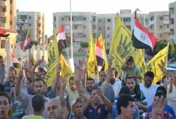 أحرار مدينة نصر يقطعون طريق المطار ويتظاهرون بجوار الكلية الحربية