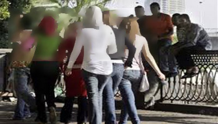 جلوبال بوست تتهم المسئولين بالفشل في فهم "التحرش الجنسي"