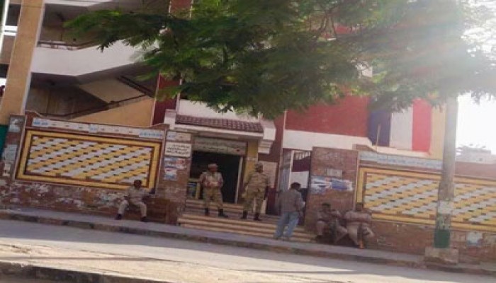 المعهد الديمقراطي الأمريكي يشكك في حيادية لجنة الانتخابات