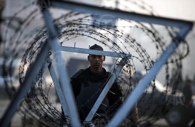 صحيفة أسترالية: الأمن فاق عدد الناخبين في بعض لجان الاقتراع