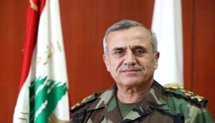 الرئيس اللبناني يغادر قصر الرئاسة.. والمنصب شاغر