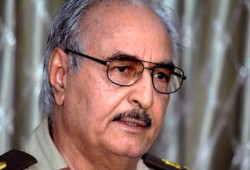 "ثوار ليبيا": تحركات "حفتر" هدفها الاستحواذ على السلطة