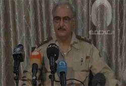 حفتر على خطى السيسي الانقلابي: سأترشح للرئاسة إذا طلبت الجماهير