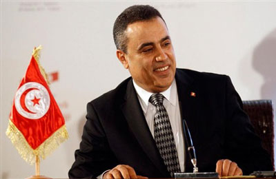 رئيس وزراء تونس: أقف على مسافة واحدة من جميع الأحزاب