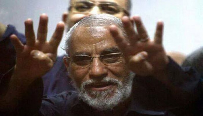 الانقلاب يواصل المحاكمة الهزلية للمرشد العام ورموز مصر