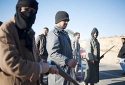 هيئة الأركان الليبية تدعو المسلحين للانضمام إلى الجيش