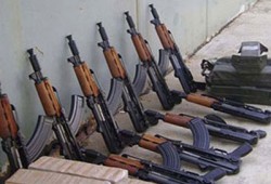 صفعة جديدة.. بريطانيا جمَّدت صفقة سلاح لشرطة الانقلاب