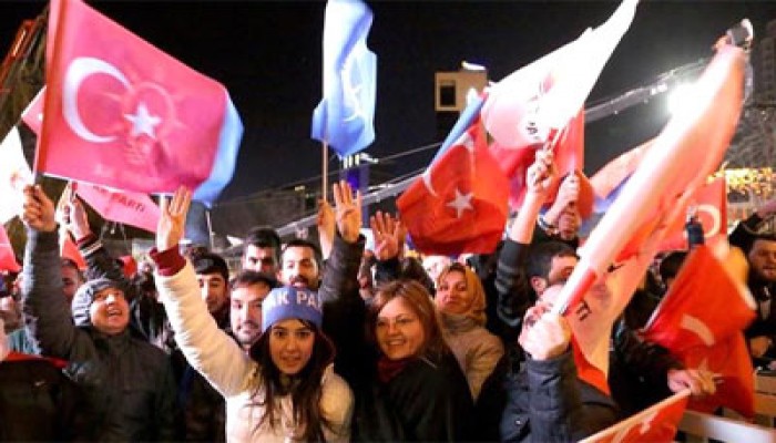 العدالة التركي يتصدر الانتخابات البلدية بالفوز بولايتي أنقرة وإسطنبول