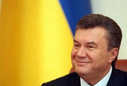 مذكرة توقيف دولية لضبط الرئيس الأوكراني المخلوع