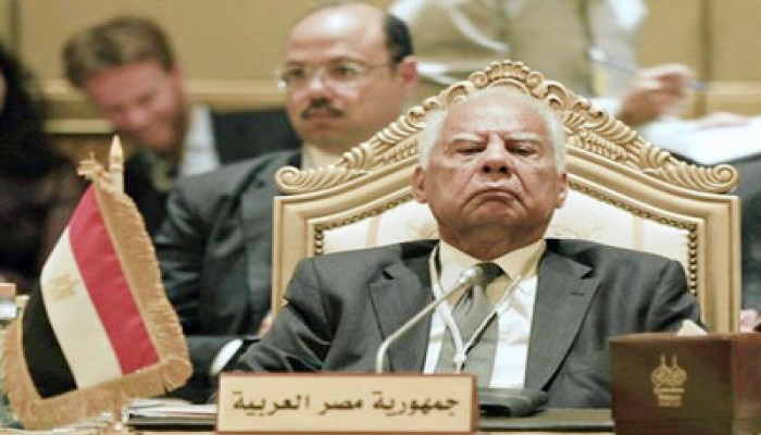 صحيفة أمريكية: استقالة الببلاوي تمهيد لعودة حكومة الحزب الوطني