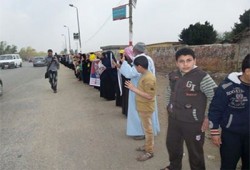 قرية الرئيس تواصل ثورتها تنديدًا بالمحاكمة الهزلية