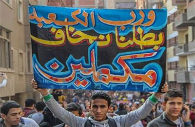 رويترز: حديث الانقلابيين عن التزامهم بالديمقراطية كذب مكشوف