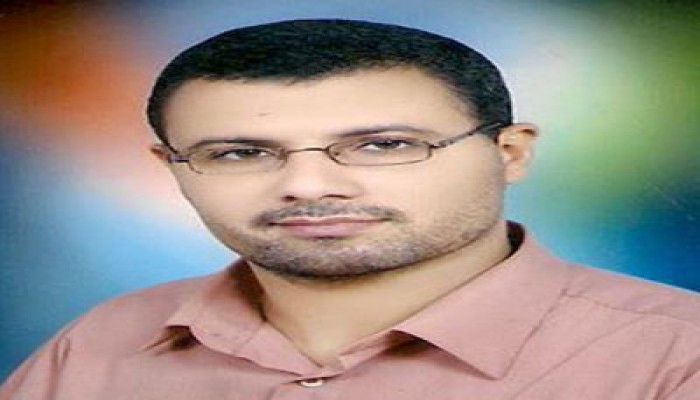 فاسْتمسكْ بالذي أُوحيَ إليك