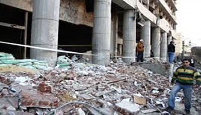 "الوول ستريت جورنال" تطرح أسئلة وعلامات تعجب أمام تفجيرات القاهرة