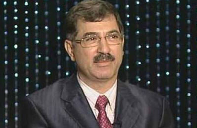 علاء صادق: "طاهر أبو زيد" افتكر نفسه وزير بجد