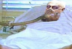 اضبط.. مندوب الانقلاب يعزي في السفاح "شارون" قاتل الأطفال!