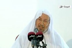 د. القرضاوي يدعو لمقاطعة دستور الدم والإفراج عن الرئيس