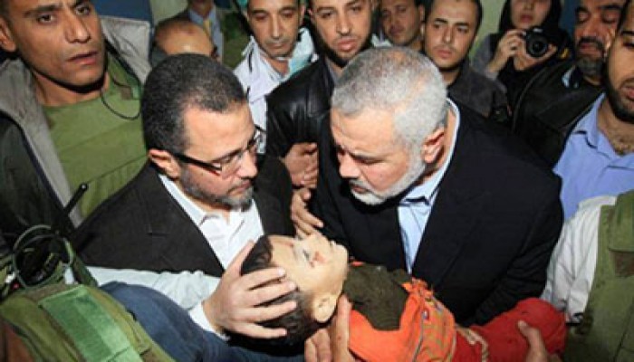 "برهوم" لـ"قنديل": ستذكرك "غزة" وأطفالها كلما اشتد الحصار والقصف وغلقت المعابر