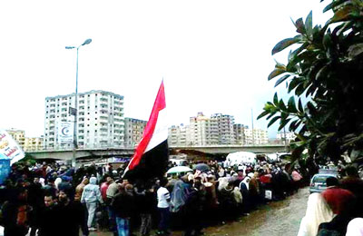 فرانس برس: المظاهرات الرافضة للانقلاب في أنحاء مصر تتحدى الثلوج