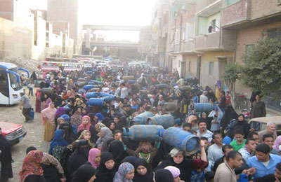 ميدل إيست مونيتور: السيسي خدع أنصاره بسعيه لشراء الغاز من الصهاينة