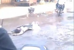 بالفيديو.. بوذيون يسحلون مسلمًا قتل غدرًا في بورما