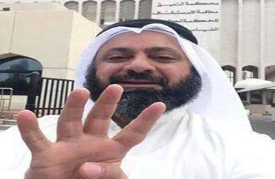 الكويتي الطبطبائي يلوح برابعة أمام السفارة المصرية