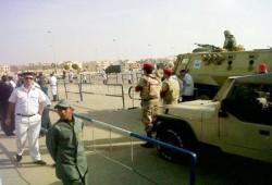 كواليس من داخل المحاكمة الهزلية لرئيس مصر الشرعي