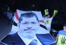 فريق الدفاع عن مرسي: سنحضر محاكمة الرئيس الشرعي للمراقبة فقط
