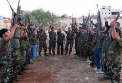 الجيش الحر يعلن استهداف منزل "الأسد" وقصرًا رئاسيًّا في دمشق