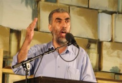 قياديان فلسطينيان يطالبان بحماية الأقصى من المخططات الصهيونية