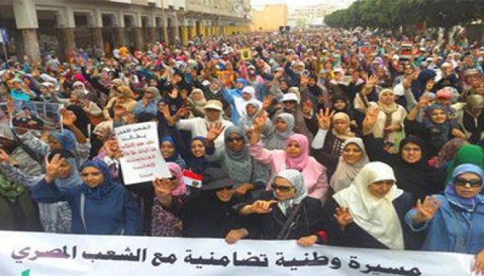 المغاربة يواصلون انتفاضتهم ضد الانقلاب في مصر