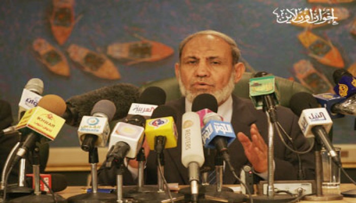 الزهار: لا يوجد متهم واحد من حماس بأحداث مصر