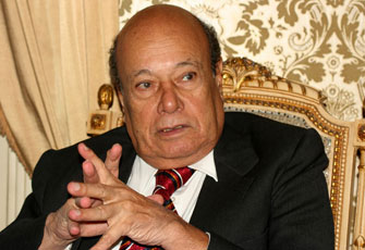 د. ثروت بدوي: إعادة الرئيس مرسي لمنصبه حق أصيل للمصريين